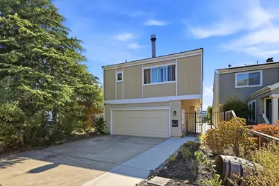 351 Quay Ln, Redwood City, CA 94065 - Photo 2