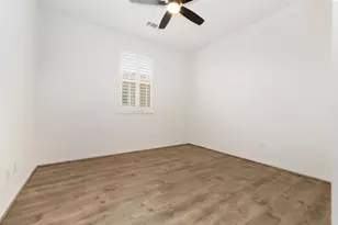 26944 Trestles Dr, Canyon Country, CA 91351 - Photo 36
