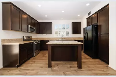 26944 Trestles Dr, Canyon Country, CA 91351 - Photo 22