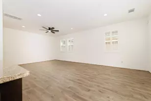 26944 Trestles Dr, Canyon Country, CA 91351 - Photo 24