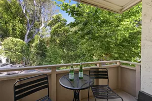 20760 4th St 11, Saratoga, CA 95070 - Photo 18