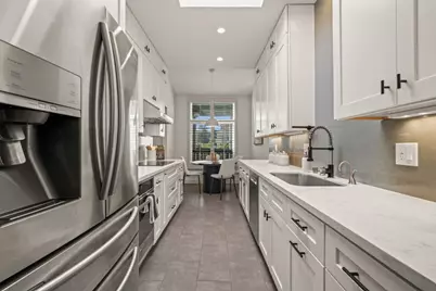 11 Hayward Ave 3002, San Mateo, CA 94401 - Photo 16