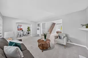 2433 W Hedding St, San Jose, CA 95128 - Photo 16