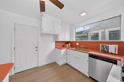 2433 W Hedding St, San Jose, CA 95128 - Photo 28