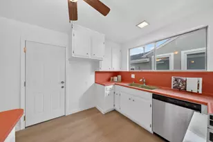 2433 W Hedding St, San Jose, CA 95128 - Photo 28