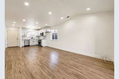 1574 Sun River St, Oakdale, CA 95361 - Photo 6
