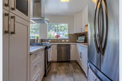 1287 Alicante Dr, Pacifica, CA 94044 - Photo 12