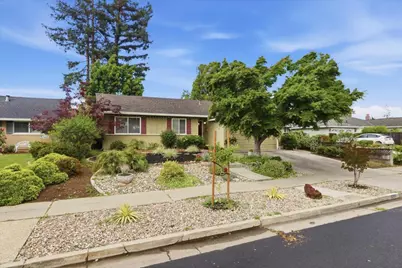 5267 Woodstock Way, San Jose, CA 95118 - Photo 2