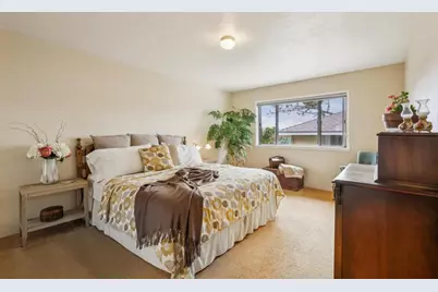 127 Mar Vista Dr, Monterey, CA 93940 - Photo 22