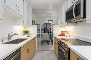 1026 Shoreline Dr, San Mateo, CA 94404 - Photo 10