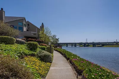 1026 Shoreline Dr, San Mateo, CA 94404 - Photo 24