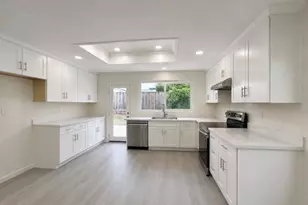 1274 Mayhew Dr, San Jose, CA 95121 - Photo 14