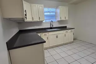1181 60th Ave, Oakland, CA 94621 - Photo 2