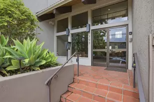 793 Elm St 21, San Carlos, CA 94070 - Photo 2