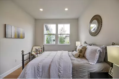 504 Waterlily Ln, Redwood City, CA 94065 - Photo 30