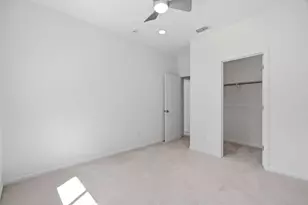 1439 Shore Dr, San Jose, CA 95131 - Photo 28