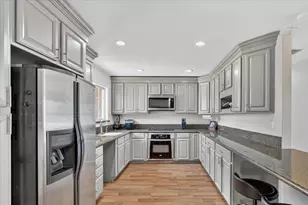664 Middlefield Rd, Salinas, CA 93906 - Photo 10