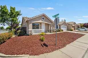 3 Mill Springs Ct, Pittsburg, CA 94565 - Photo 2