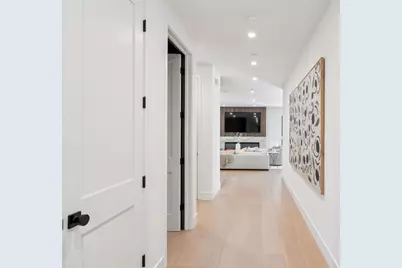 401 Grand St, Redwood City, CA 94062 - Photo 4