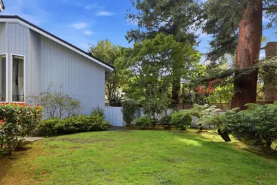 623 Middle Ave, Menlo Park, CA 94025 - Photo 30