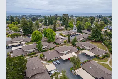 156 Castillion Ter, Santa Cruz, CA 95060 - Photo 22