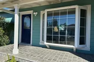 921 Hall St, San Carlos, CA 94070 - Photo 2