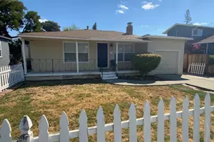 1027 Valota Rd, Redwood City, CA 94061 - Photo 2