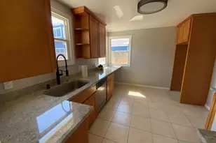 1027 Valota Rd, Redwood City, CA 94061 - Photo 4