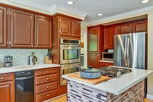 5065 Muirwood Dr, Pleasanton, CA 94588 - Photo 10