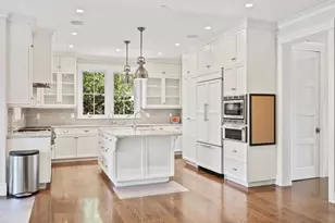 240 University Dr, Menlo Park, CA 94025 - Photo 10