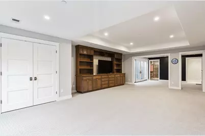240 University Dr, Menlo Park, CA 94025 - Photo 24