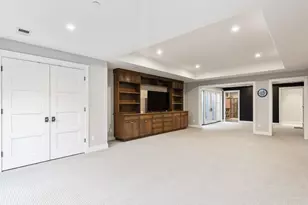 240 University Dr, Menlo Park, CA 94025 - Photo 24