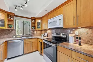 20740 Celeste Cir, Cupertino, CA 95014 - Photo 10