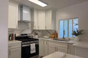 2151 Old Oakland Rd 324, San Jose, CA 95131 - Photo 6