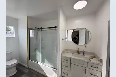 2151 Old Oakland Rd 324, San Jose, CA 95131 - Photo 8
