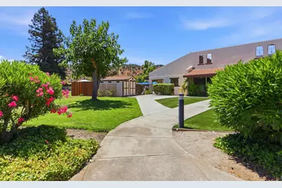 819 Villa Teresa Way 819, San Jose, CA 95123 - Photo 34