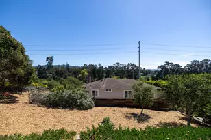 870 Portola Dr, Del Rey Oaks, CA 93940 - Photo 12