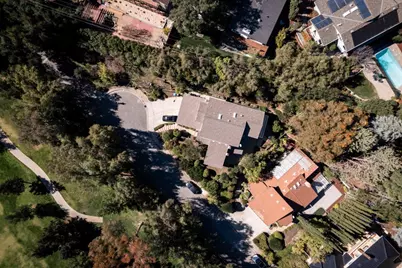 10675 Clubhouse Ln, Cupertino, CA 95014 - Photo 42