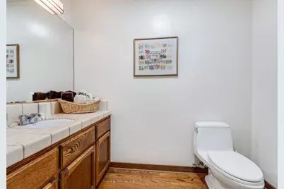 10675 Clubhouse Ln, Cupertino, CA 95014 - Photo 16