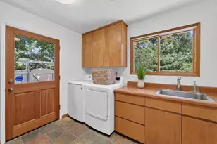 21030 Canyon View Dr, Saratoga, CA 95070 - Photo 46