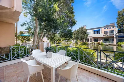 803 Lakeshore Dr, Redwood City, CA 94065 - Photo 14