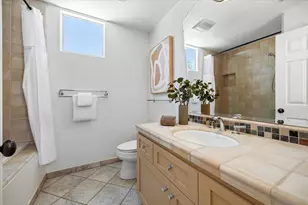 803 Lakeshore Dr., Redwood City, CA 94065 - Photo 28