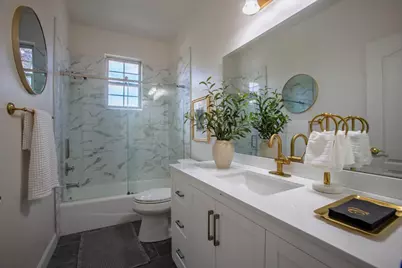 10746 Green Valley Dr, Gilroy, CA 95020 - Photo 14