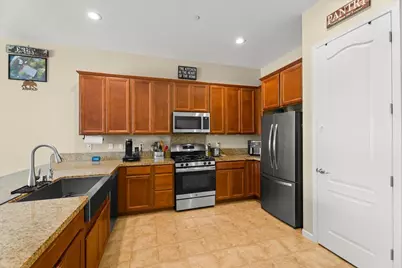 503 Cobalt Dr, Hollister, CA 95023 - Photo 8