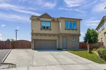 503 Cobalt Dr, Hollister, CA 95023 - Photo 2