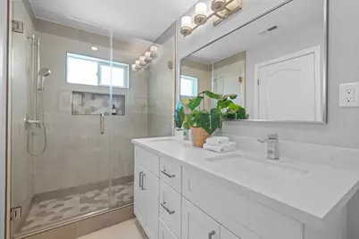1343 Araujo St, San Jose, CA 95131 - Photo 32
