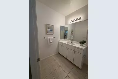 9041 Village View Loop, San Jose, CA 95135 - Photo 14