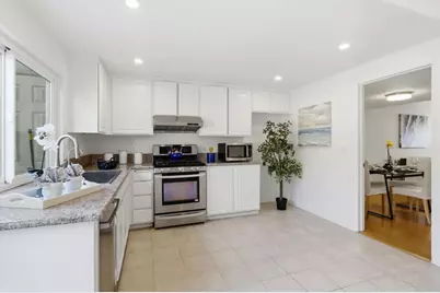 2369 Lava Dr, San Jose, CA 95133 - Photo 16