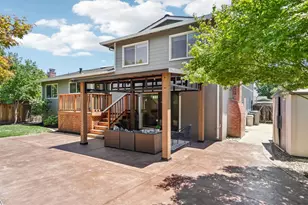 1379 Adobe Ct, San Jose, CA 95118 - Photo 24