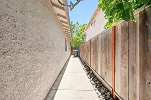 1571 Mimosa St, Hollister, CA 95023 - Photo 32